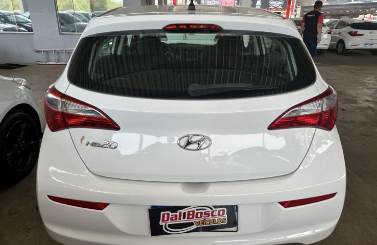 Hyundai HB20 1.0 Sense - Foto #4