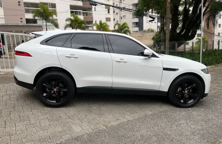 Jaguar F-pace 2.0 16V Turbo Prestige Awd - Foto #4