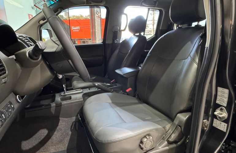 Nissan Frontier 2.5 SL 4x4 CD Turbo Eletronic - Foto #6