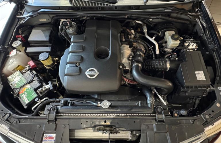 Nissan Frontier 2.5 SL 4x4 CD Turbo Eletronic - Foto #8