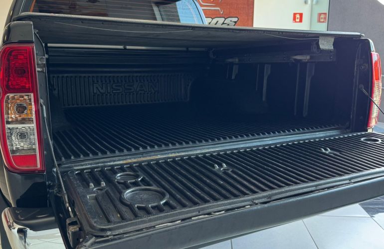 Nissan Frontier 2.5 SL 4x4 CD Turbo Eletronic - Foto #9