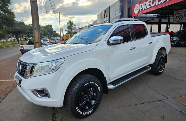 Nissan Frontier 2.3 CD LE 4x4 (Aut) - Foto #1