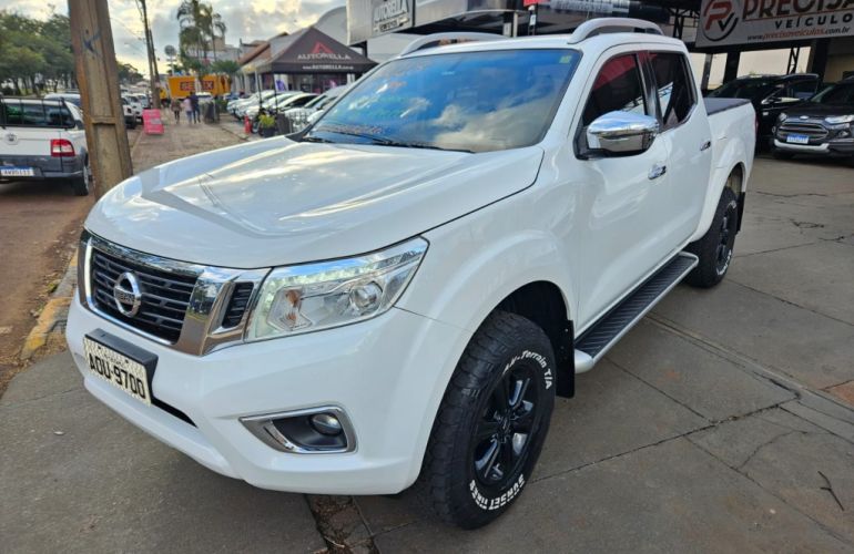 Nissan Frontier 2.3 CD LE 4x4 (Aut) - Foto #5
