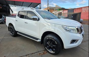 Nissan Frontier 2.3 CD LE 4x4 (Aut) - Foto #6