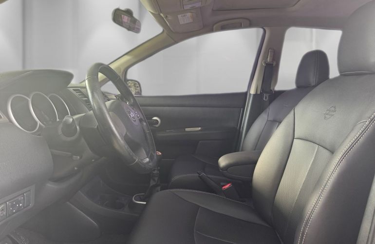 Nissan Tiida 1.8 SL 16v - Foto #6
