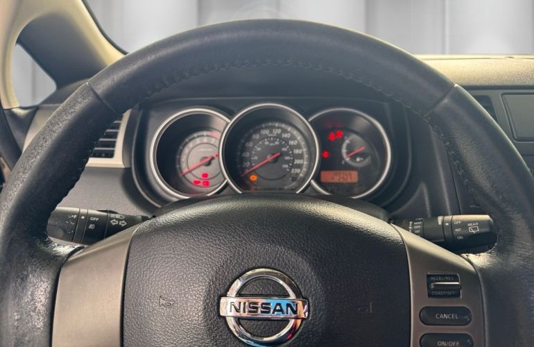 Nissan Tiida 1.8 SL 16v - Foto #7