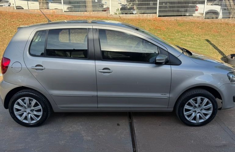 Volkswagen Fox 1.6 Mi 8v - Foto #4