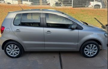 Volkswagen Fox 1.6 Mi 8v - Foto #4