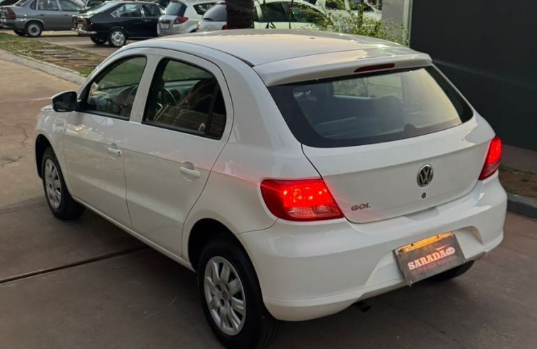 Volkswagen Gol 1.0 Mi 8v - Foto #8