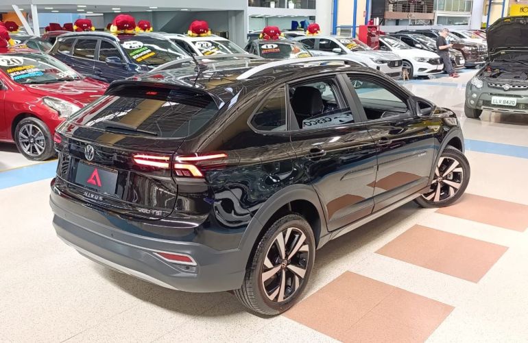 Volkswagen Nivus 1.0 200 TSI Highline - Foto #4