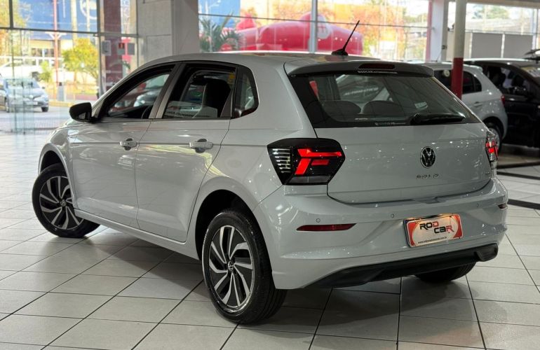 Volkswagen Polo 1.0 200 TSi Highline - Foto #4