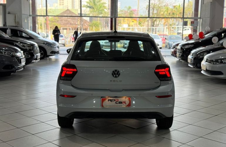 Volkswagen Polo 1.0 200 TSi Highline - Foto #5