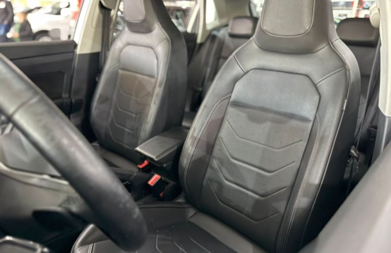 Volkswagen Polo 1.0 200 TSi Highline - Foto #8