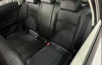 Volkswagen Polo 1.0 200 TSi Highline - Foto #9