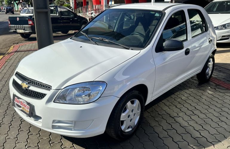 Chevrolet Celta LS 1.0 (Flex) 4p - Foto #1