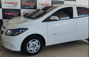 Chevrolet Onix 1.0 MPFi LT 8v
