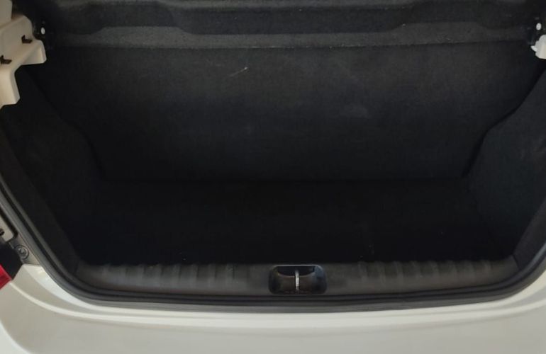 Chevrolet Onix 1.0 MPFi LT 8v - Foto #9