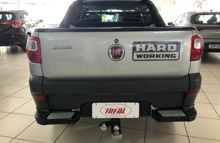 Fiat Strada Hard Working 1.4 (Flex) (Cabine Dupla) - Foto #4