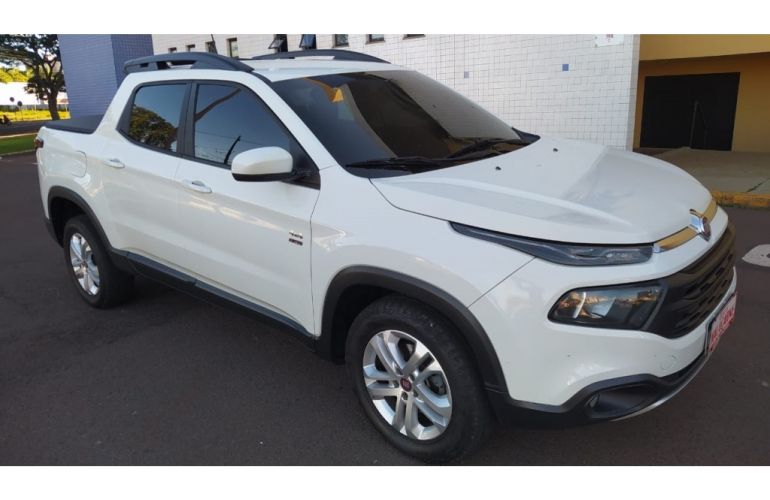 Fiat Toro 2.0 TDI Freedom 4WD (Aut) - Foto #1