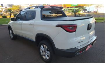 Fiat Toro 2.0 TDI Freedom 4WD (Aut) - Foto #6