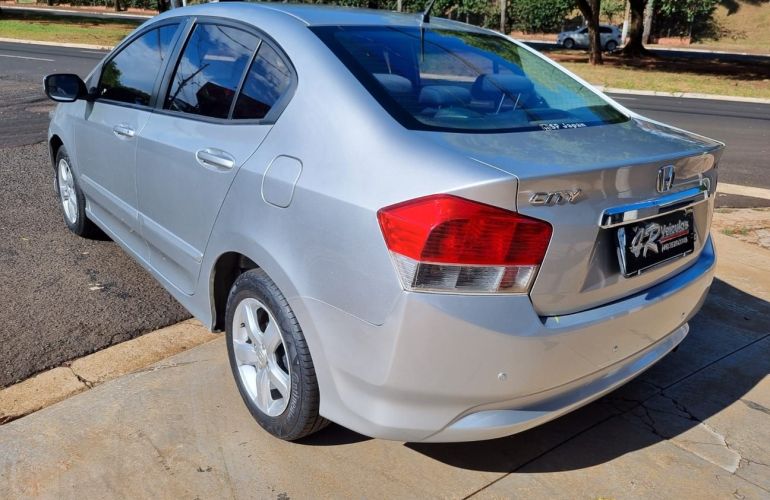 Honda City 1.5 LX 16v - Foto #7