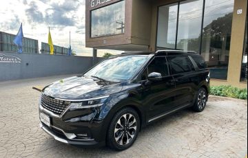 Kia Carnival 3.5 V6 Ex