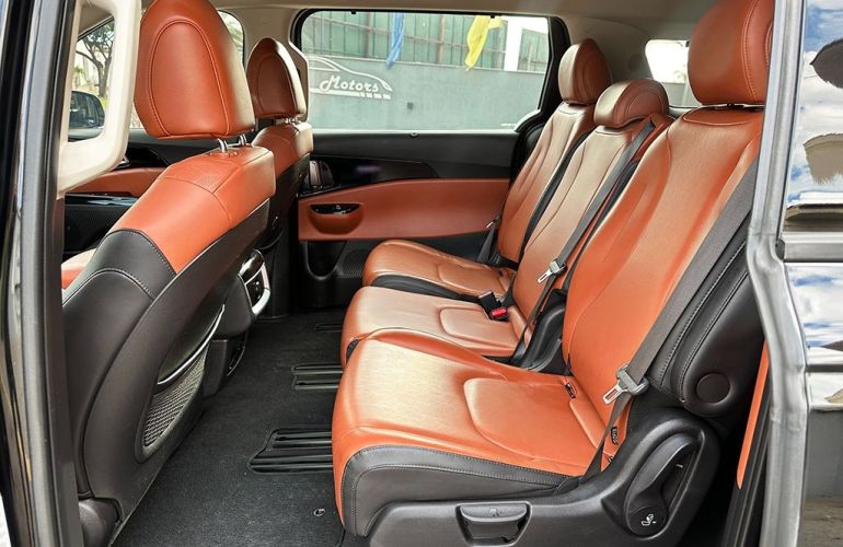 Kia Carnival 3.5 V6 Ex - Foto #5