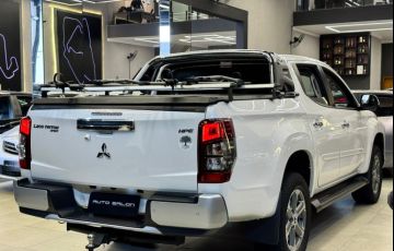 Mitsubishi L200 Triton 2.4 16V Turbo Sport Hpe CD 4x4 - Foto #4