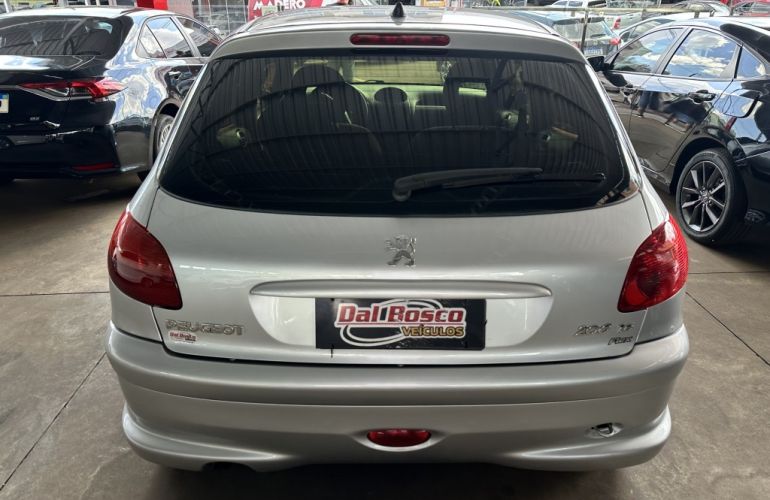 Peugeot 206 Hatch. Allure 1.6 16V (flex) - Foto #6