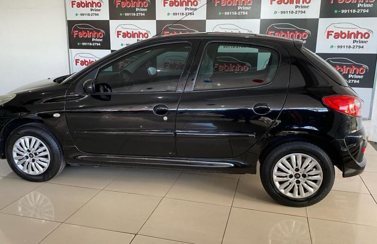 Peugeot 207 1.4 Xr 8v - Foto #4