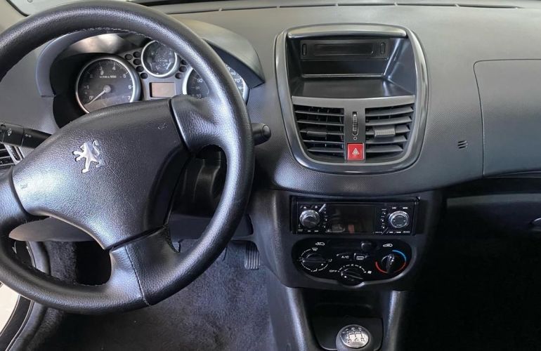 Peugeot 207 1.4 Xr 8v - Foto #9