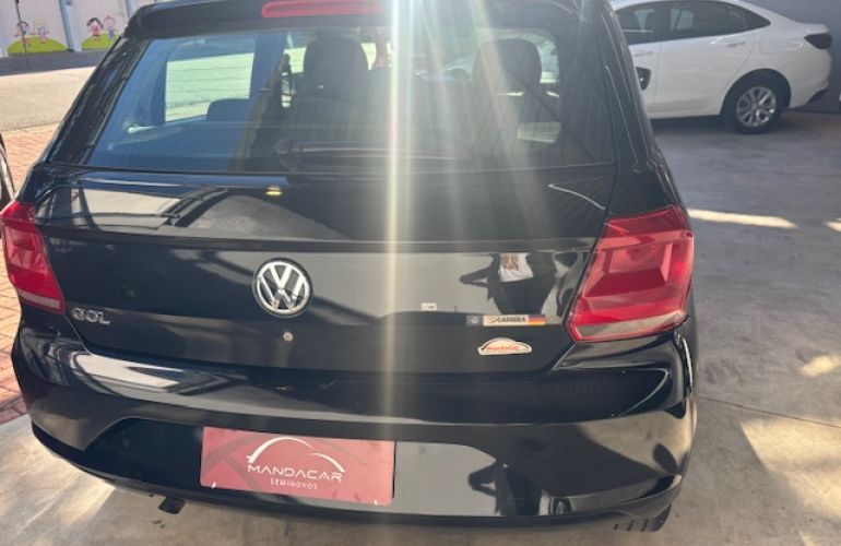 Volkswagen Gol 1.0 - Foto #4