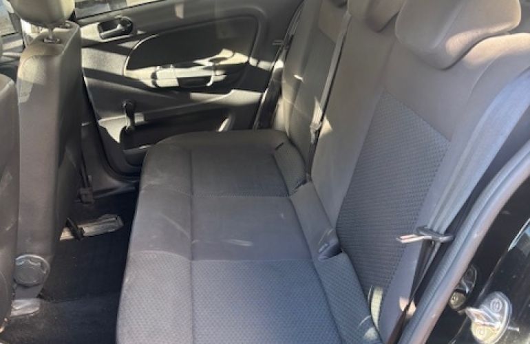 Volkswagen Gol 1.0 - Foto #5