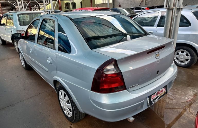 Chevrolet Corsa Sedan Premium 1.4 (Flex) - Foto #3