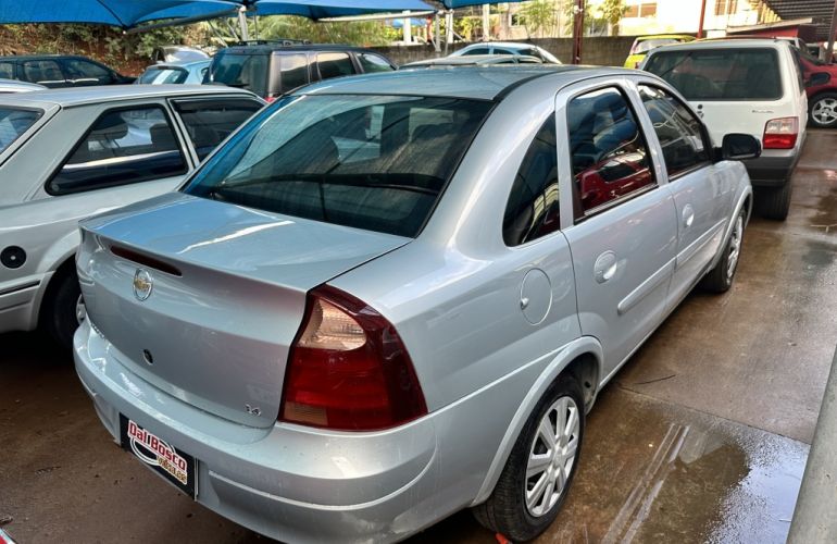 Chevrolet Corsa Sedan Premium 1.4 (Flex) - Foto #4