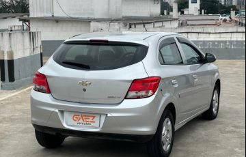 Chevrolet Onix 1.0 MPFi LT 8v - Foto #5