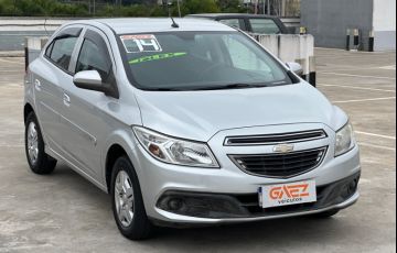Chevrolet Onix 1.0 MPFi LT 8v - Foto #7