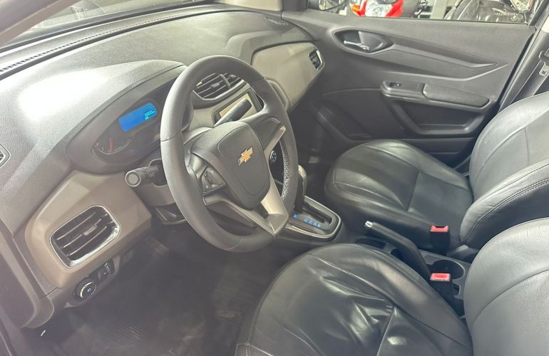 Chevrolet Prisma 1.4 MPFi LT 8V Flex 4p Automático - Foto #9