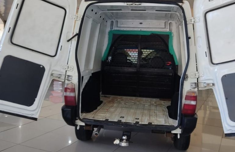 Fiat Fiorino 1.3 MPi Furgão 8v - Foto #8