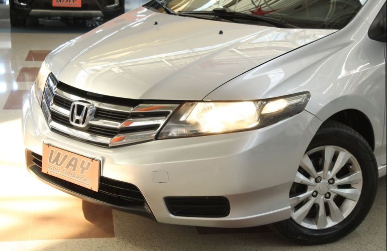 Honda City 1.5 LX 16v - Foto #5