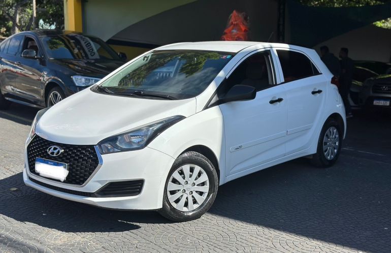 Hyundai Hb20 1.0 Unique 12v - Foto #1