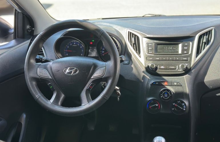 Hyundai Hb20 1.0 Unique 12v - Foto #7