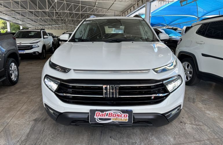 Fiat Toro 1.3 T270 Freedom (Aut) - Foto #3