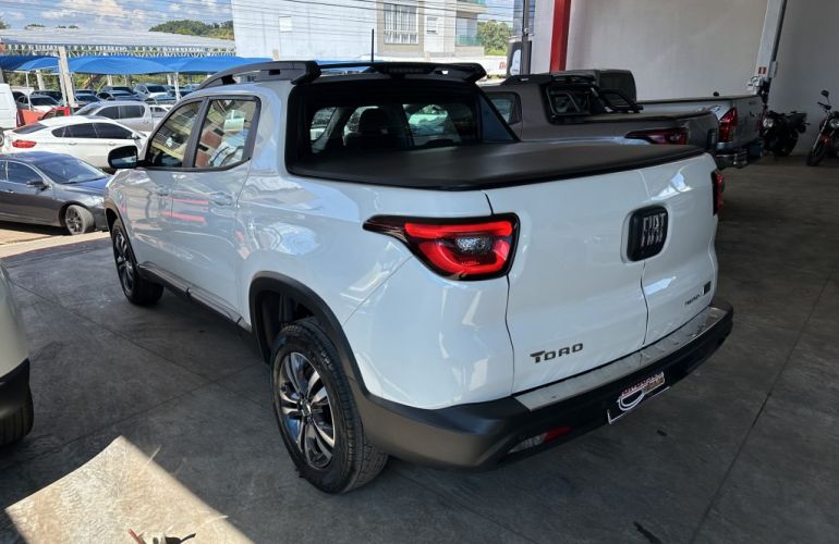 Fiat Toro 1.3 T270 Freedom (Aut) - Foto #6