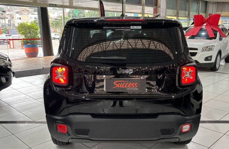 Jeep Renegade 1.8 16v - Foto #6