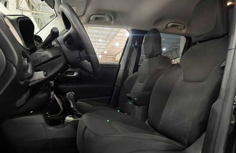 Jeep Renegade 1.8 16v - Foto #9