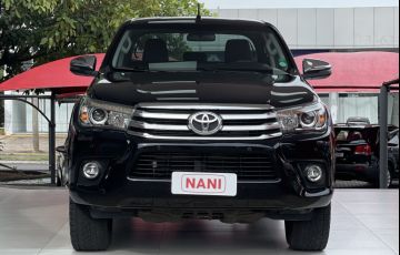 Toyota Hilux 2.8 TDI SRX CD 4x4 (Aut) - Foto #7