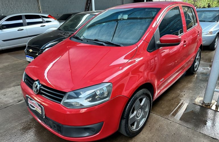Volkswagen Fox 1.0 8V (Flex) - Foto #1