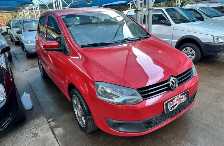 Volkswagen Fox 1.0 8V (Flex) - Foto #3