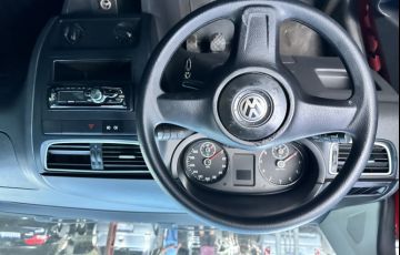 Volkswagen Fox 1.0 8V (Flex) - Foto #6